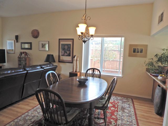 1605 Propps Street NE, Albuquerque, NM 87112