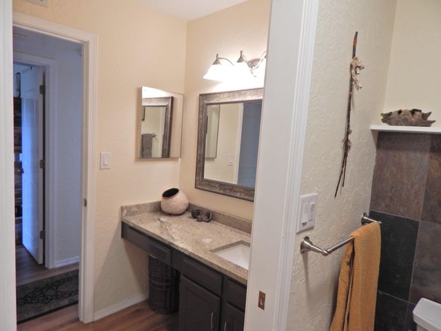 1605 Propps Street NE, Albuquerque, NM 87112
