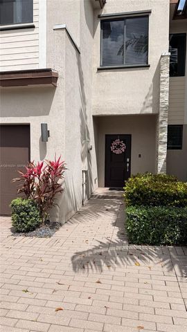 20761 NE 2nd Ct, Miami, FL 33179