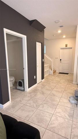 20761 NE 2nd Ct, Miami, FL 33179