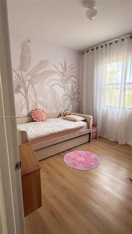 20761 NE 2nd Ct, Miami, FL 33179