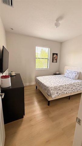 20761 NE 2nd Ct, Miami, FL 33179