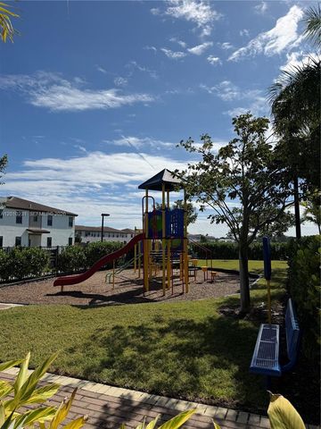 20761 NE 2nd Ct, Miami, FL 33179