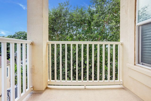 2203 Dorrington Street 306, Houston, TX 77030