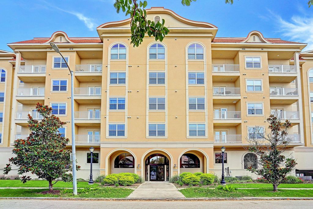 2203 Dorrington Street 306, Houston, TX 77030