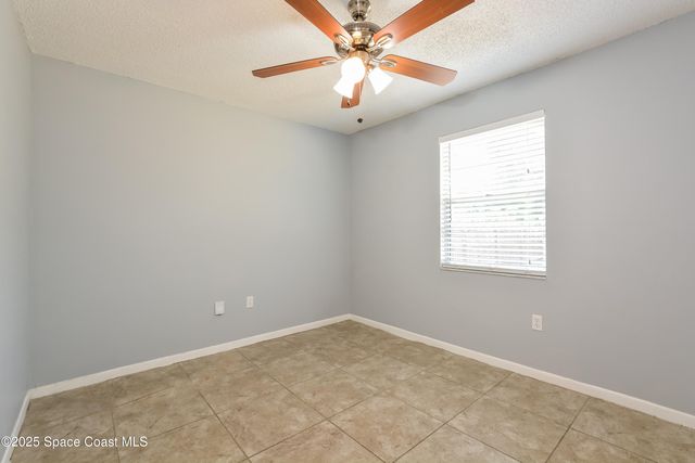 2097 Fallon Boulevard NE, Palm Bay, FL 32907