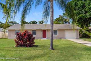 2097 Fallon Boulevard NE, Palm Bay, FL 32907