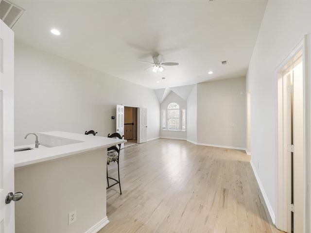 7798 Meadow Hill Drive, Frisco, TX 75033