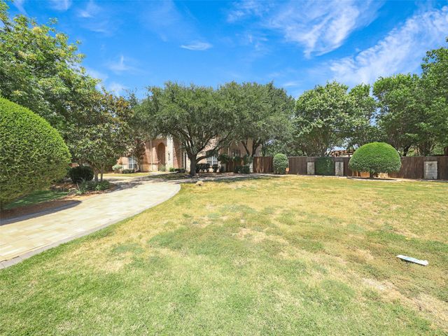 7798 Meadow Hill Drive, Frisco, TX 75033