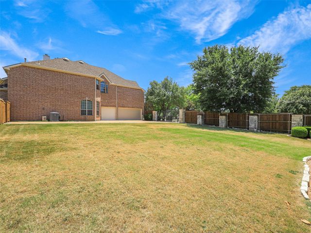 7798 Meadow Hill Drive, Frisco, TX 75033