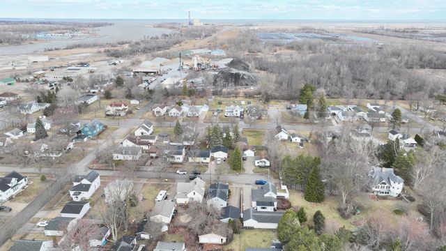 1908 Prairie Street, Essexville, MI 48732