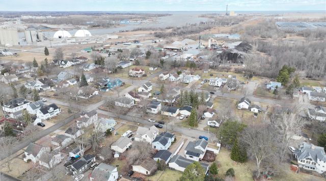 1908 Prairie Street, Essexville, MI 48732