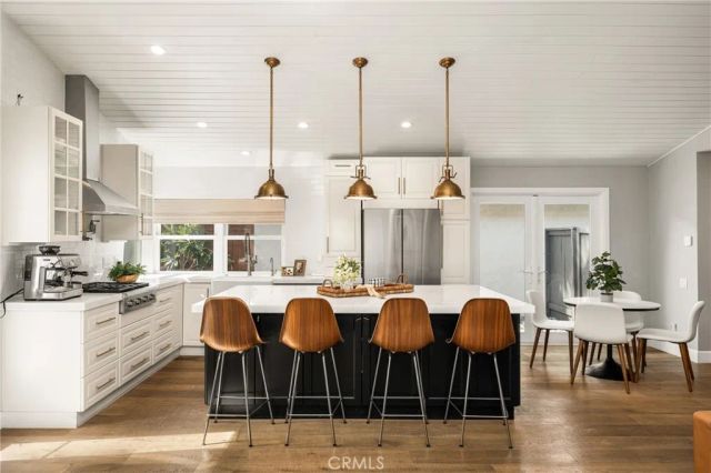 10 Petersburg, Irvine, CA 92620