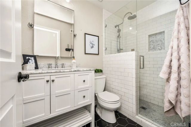 10 Petersburg, Irvine, CA 92620