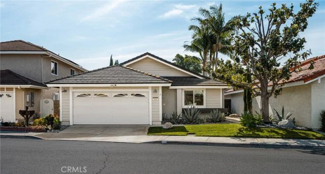 10 Petersburg, Irvine, CA 92620