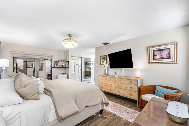 1370 NW 28th Avenue, Delray Beach, FL 33445