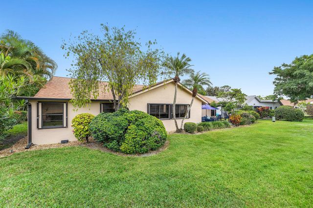 1370 NW 28th Avenue, Delray Beach, FL 33445