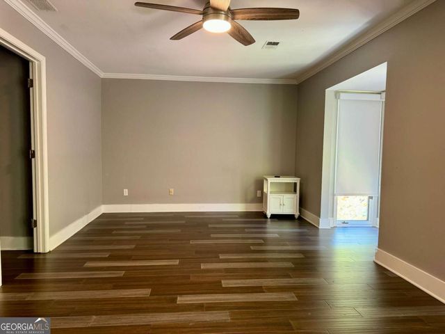 37 Willow Glen NE, Atlanta, GA 30342