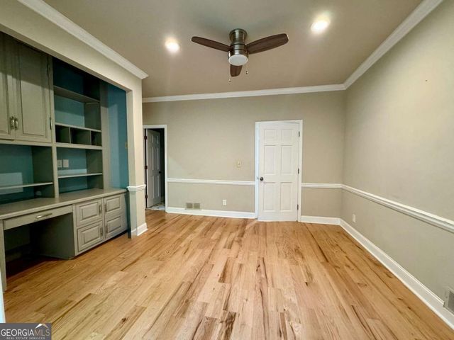 37 Willow Glen NE, Atlanta, GA 30342