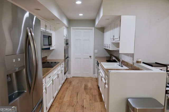 37 Willow Glen NE, Atlanta, GA 30342