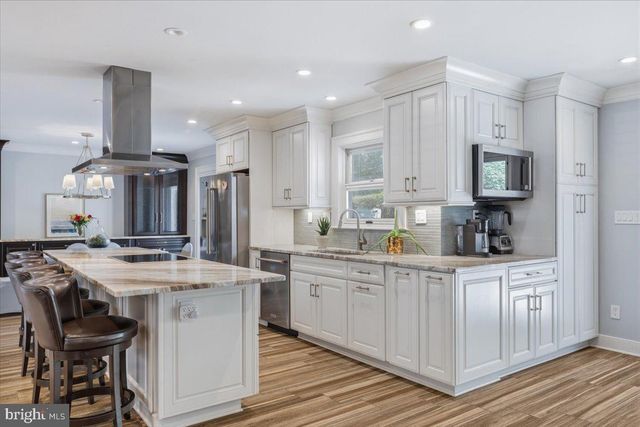 12127 LONG RIDGE LN, Bowie, MD 20715