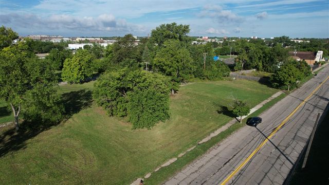13541 Dequindre Street, Detroit, MI 48212
