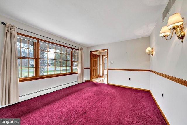 21 FABROW DR, Titusville, NJ 08560