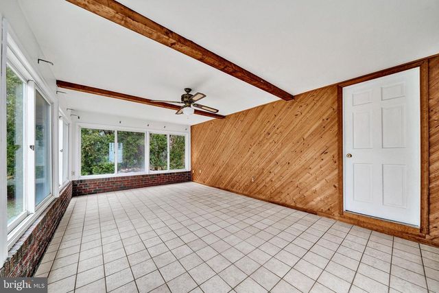 21 FABROW DR, Titusville, NJ 08560