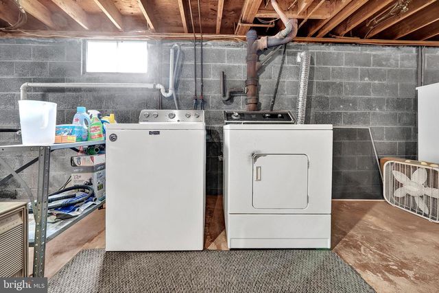 21 FABROW DR, Titusville, NJ 08560