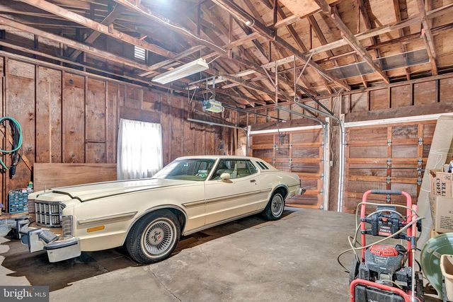 21 FABROW DR, Titusville, NJ 08560