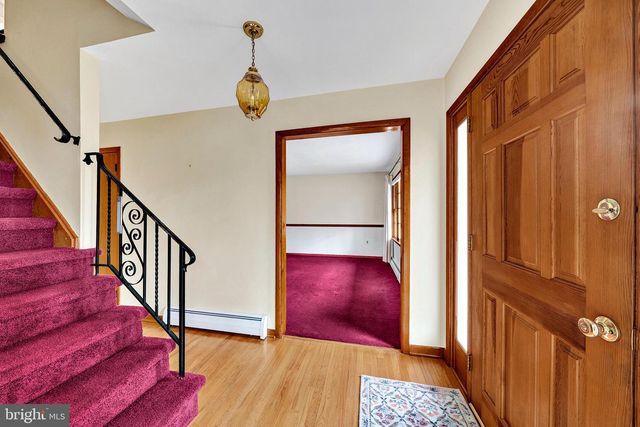 21 FABROW DR, Titusville, NJ 08560