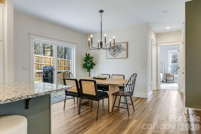 170 Cascade Ridge Road, Fairview, NC 28730