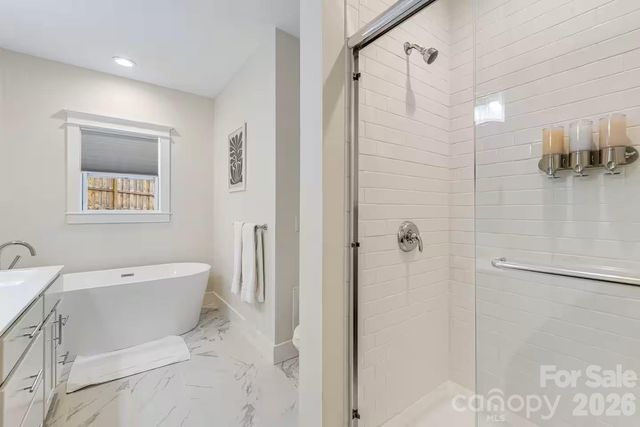 170 Cascade Ridge Road, Fairview, NC 28730