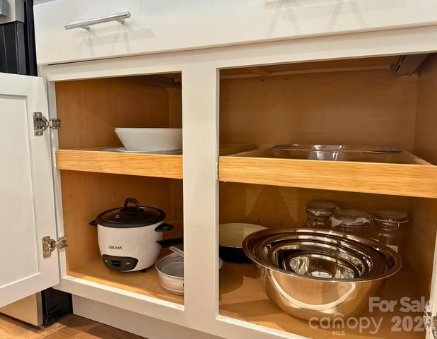 170 Cascade Ridge Road, Fairview, NC 28730