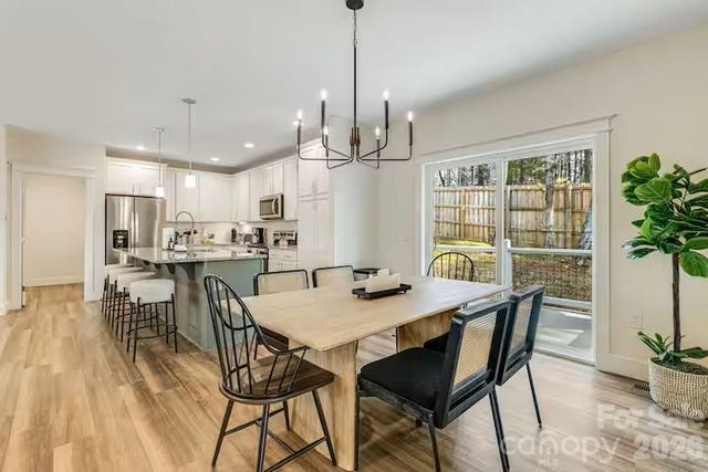 170 Cascade Ridge Road, Fairview, NC 28730