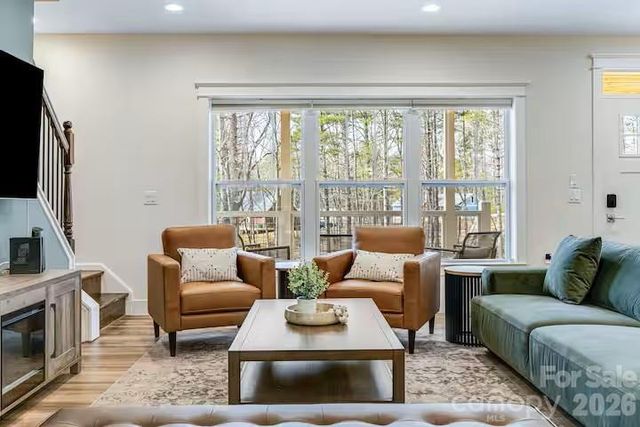 170 Cascade Ridge Road, Fairview, NC 28730