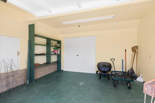 27619 High Vista Dr, Escondido, CA 92026
