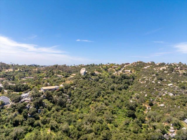 27619 High Vista Dr, Escondido, CA 92026