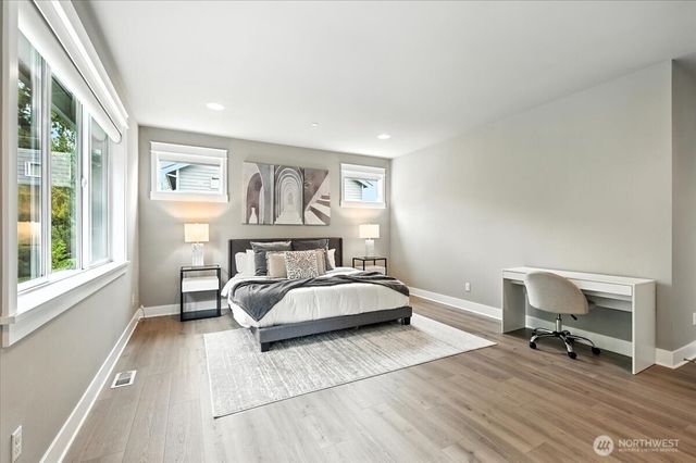 7905 5th Place SE, Lake Stevens, WA 98258