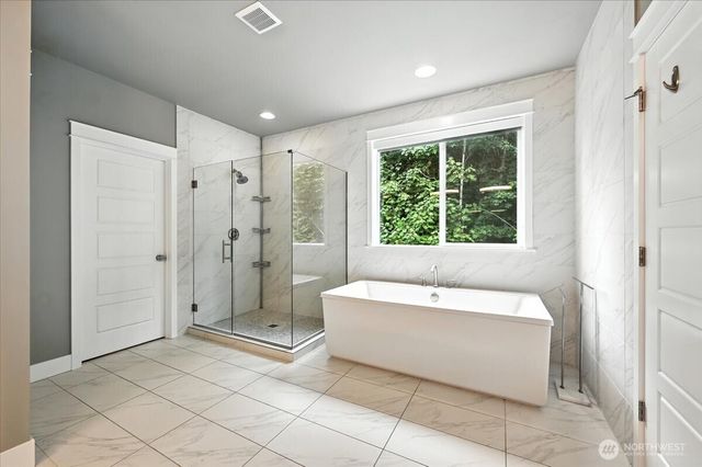 7905 5th Place SE, Lake Stevens, WA 98258