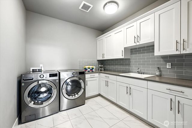 7905 5th Place SE, Lake Stevens, WA 98258