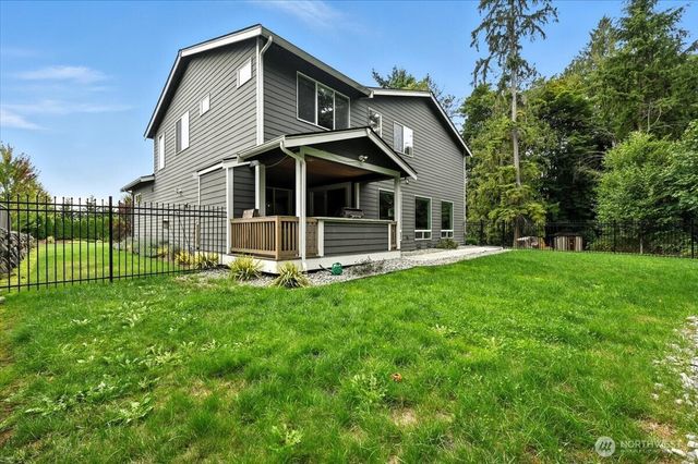 7905 5th Place SE, Lake Stevens, WA 98258