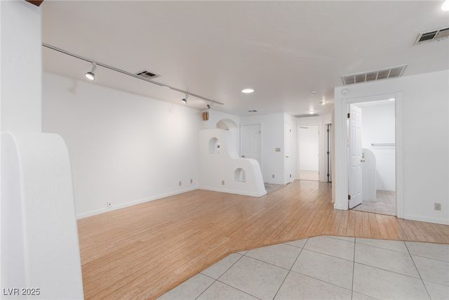 10561 Haven Street, Las Vegas, NV 89183