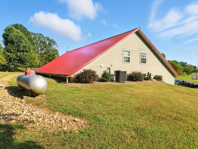 1007 Wade Street, Mountain View, MO 65548