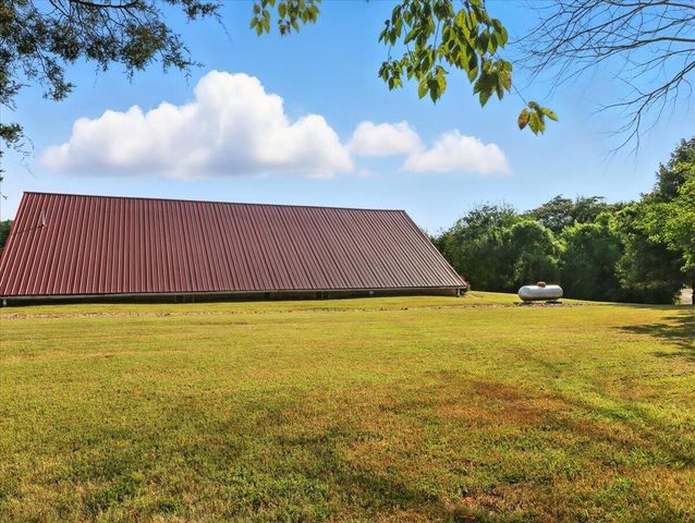 1007 Wade Street, Mountain View, MO 65548