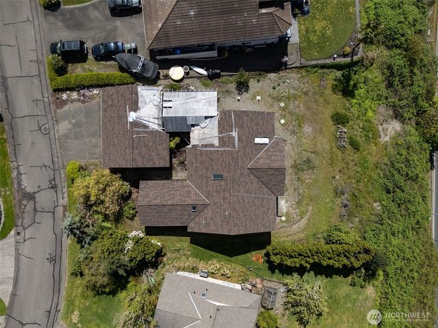 92 Tatoosh Place, Steilacoom, WA 98388