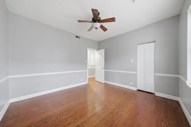 7601 S Essex Avenue 2, Chicago, IL 60649