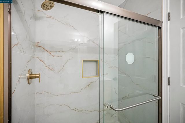 6860 Cunningham Way, Sacramento, CA 95828