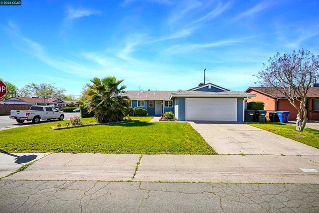 6860 Cunningham Way, Sacramento, CA 95828