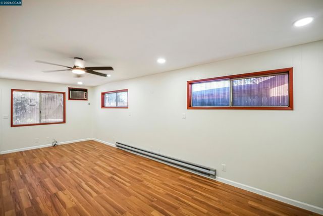 6860 Cunningham Way, Sacramento, CA 95828